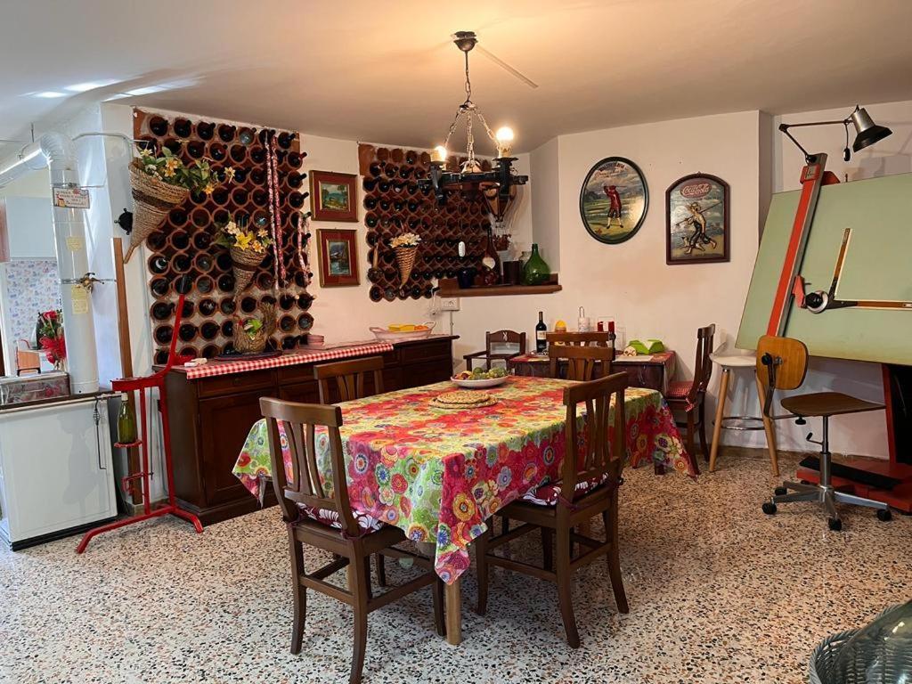 Sonnino Casa Fra Gli Ulivi Di Giuseppe旅馆 外观 照片